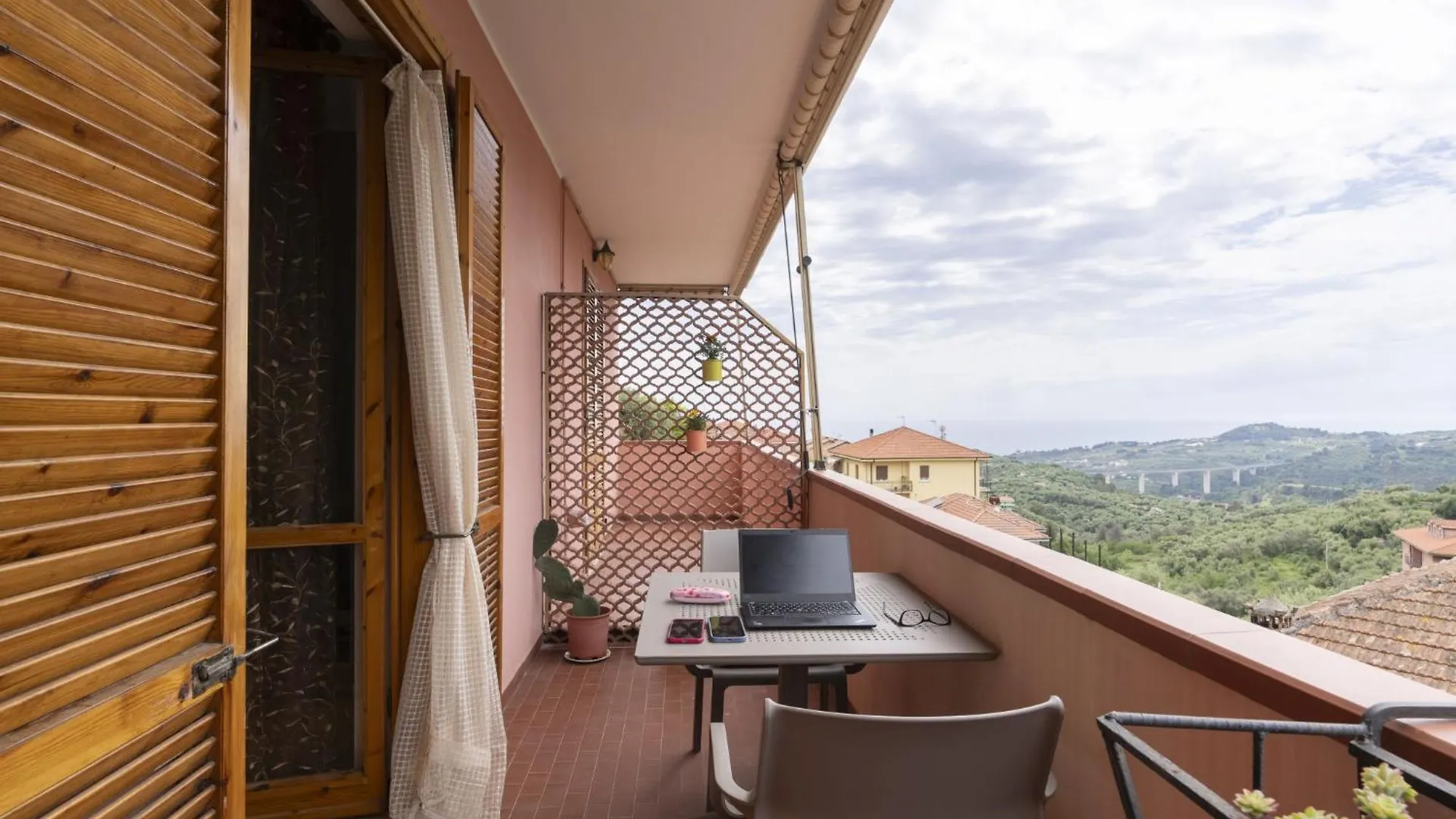 Apartment Happy Home By Interhome Civezza