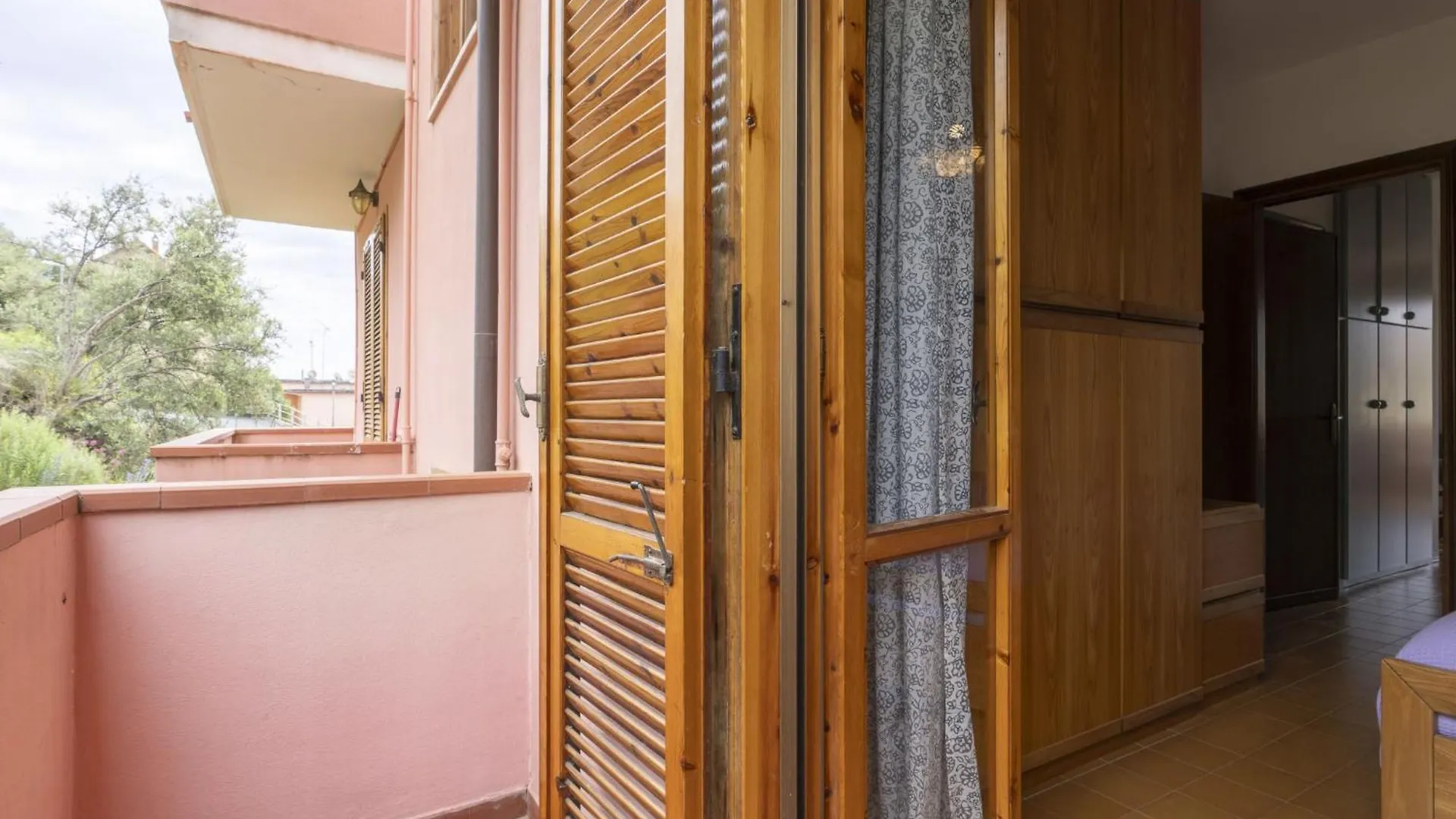 Apartment Happy Home By Interhome Civezza